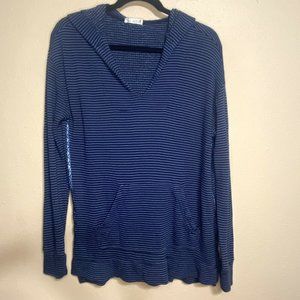 Carve Designs Women's Blue Striped Pullover V-Neck Hoodie Cotton Blend Sz M EUC